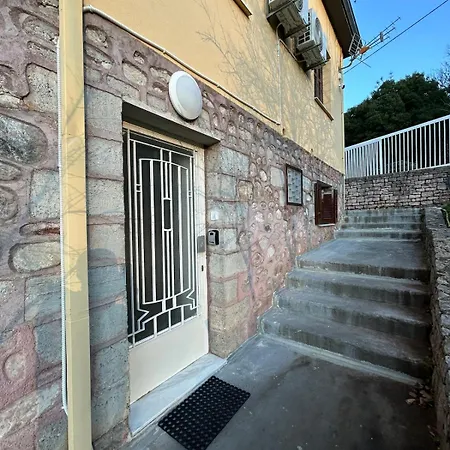 Kaya - Cozy With Panoramic Meteora View Καλαμπάκα