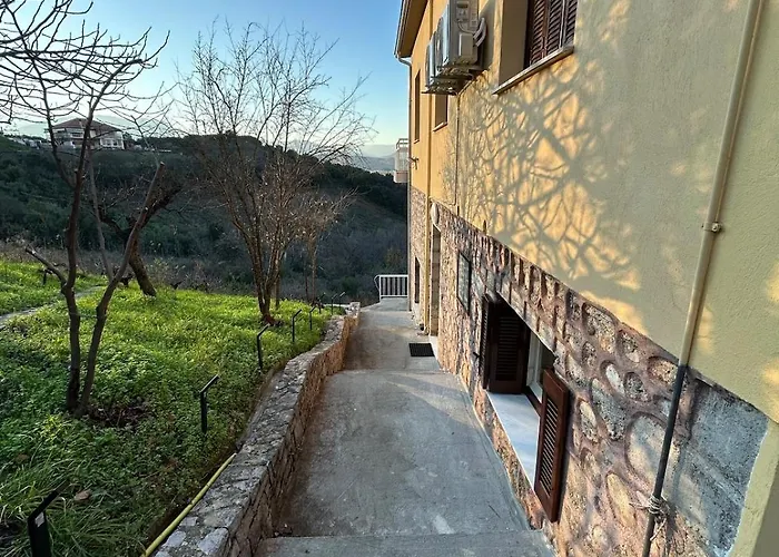 Σπίτι διακοπών Kaya - Cozy With Panoramic Meteora View *